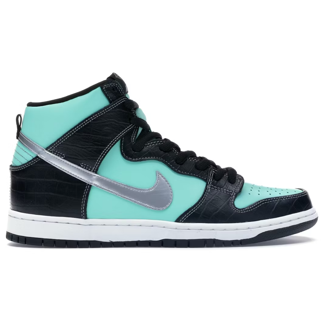 Nike - SB Dunk High Diamond Supply Co.